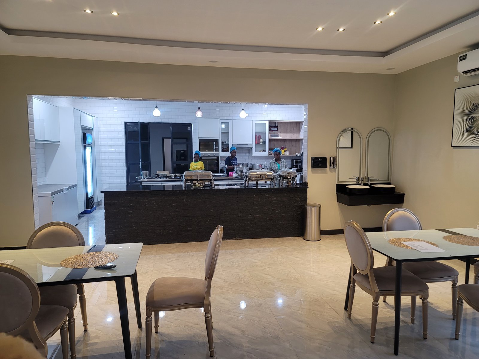 Restaurant Area